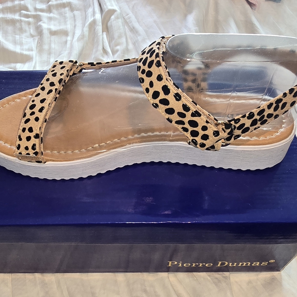 NEW Pierre Dumas Leopard Spot Strappy Sandals - Tan